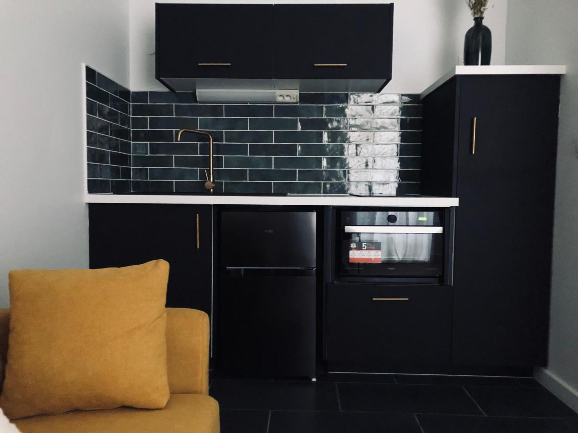 Joli Duplex Apartment *